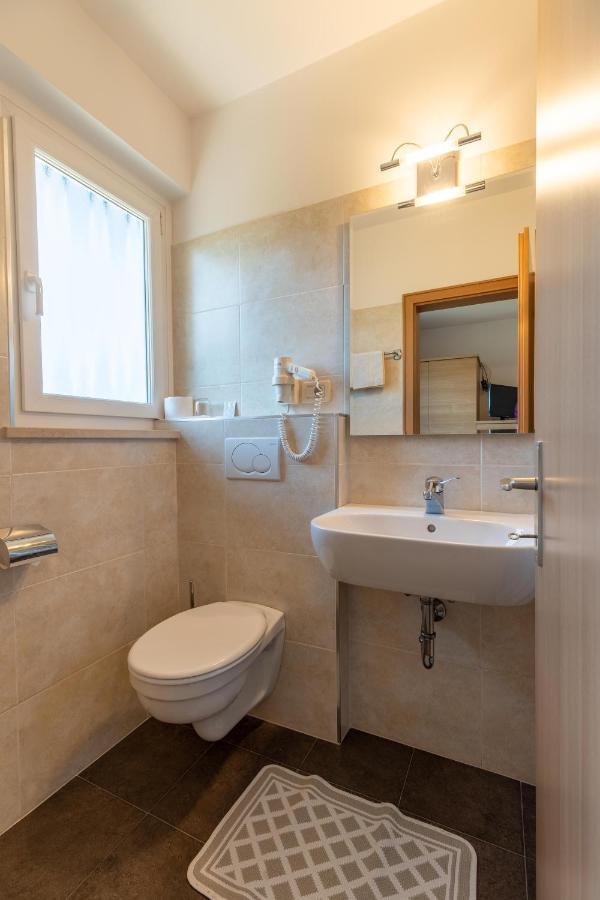 Garni Duerrenstein Hotel Schenna Luaran gambar