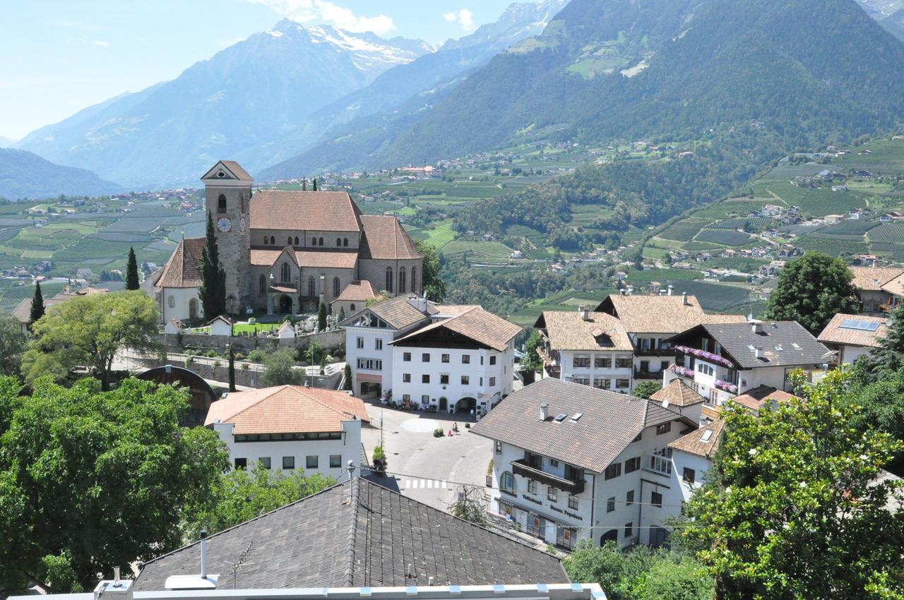 Garni Duerrenstein Hotel Schenna Luaran gambar